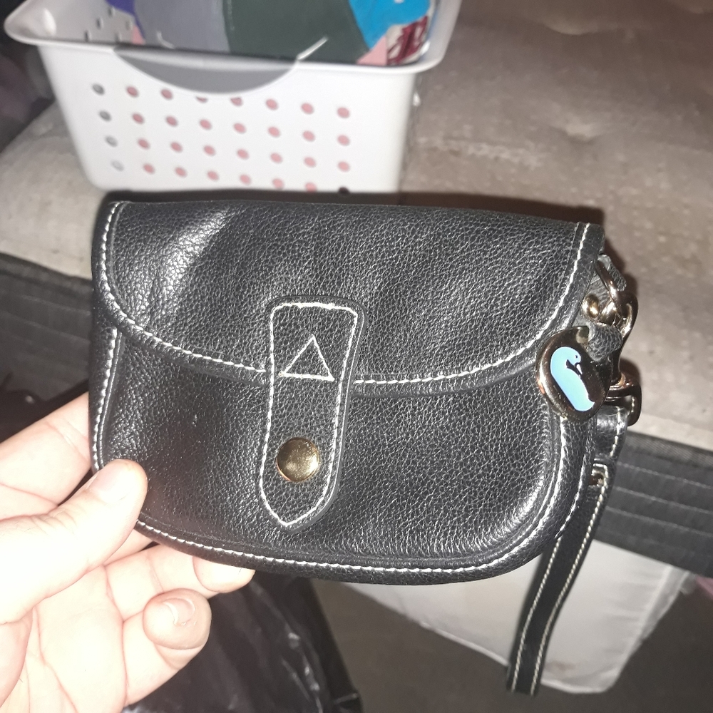 Vintage Dooney and Bourke coin purse